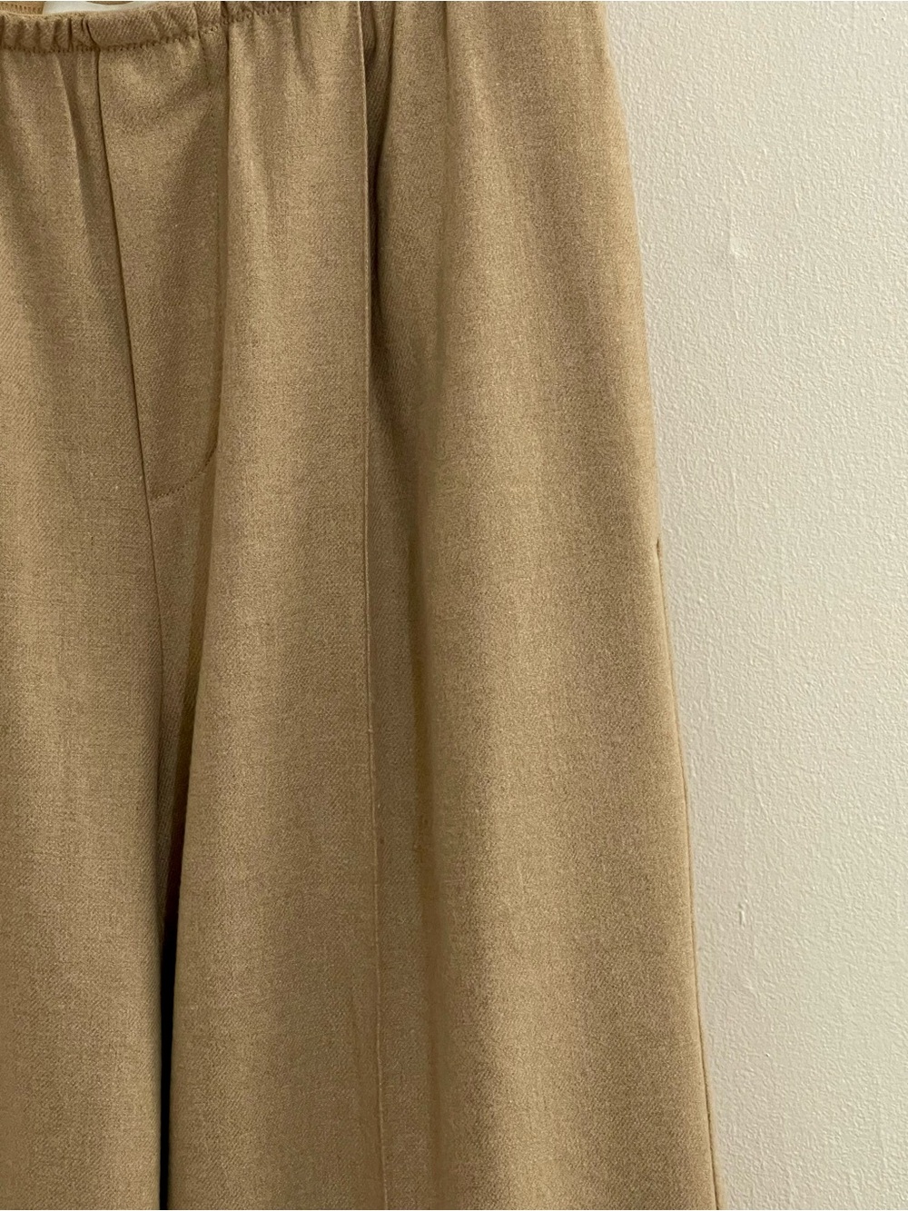 Vince Italian Wool Blend Pull-On Wide Leg Pants Medium Camel - Picture 2 of 8